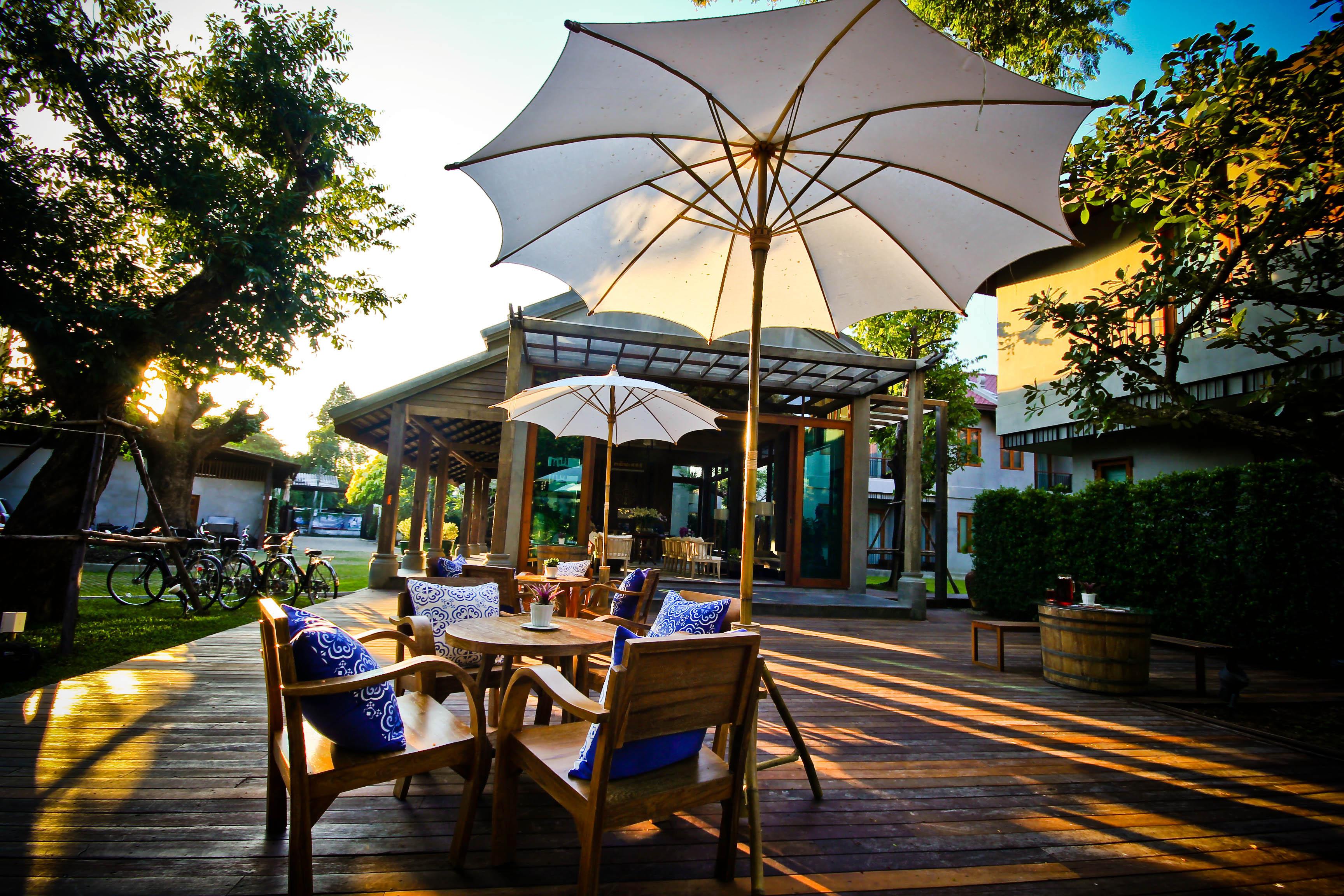 Chu Hotel Chiang Mai Ngoại thất bức ảnh