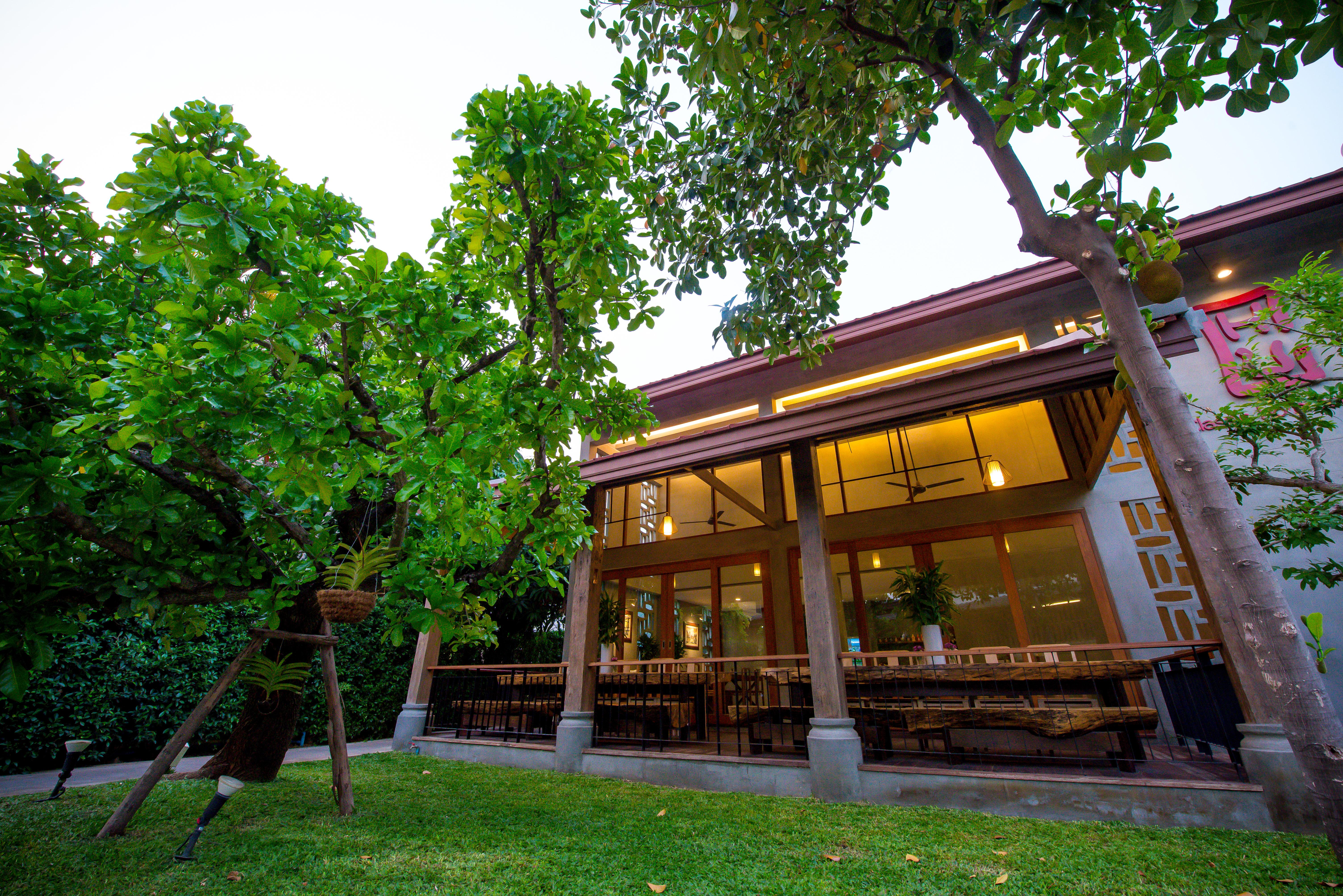 Chu Hotel Chiang Mai Ngoại thất bức ảnh